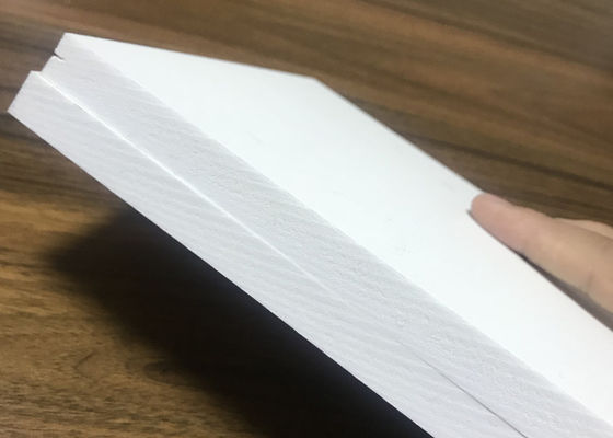 Rigid Lightweight Extrusion PVC Celuka Foamed Sheets 0.55g / Cm3 Density
